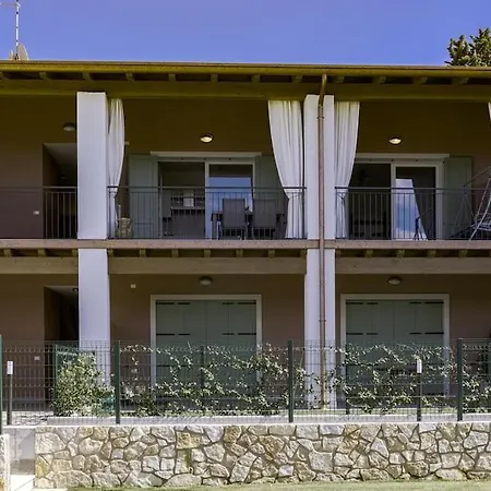 Apartment Relax Tra E Terme